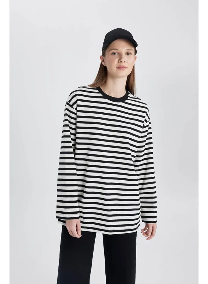 Woman Regular Fit Knitted Long Sleeve Tunic
