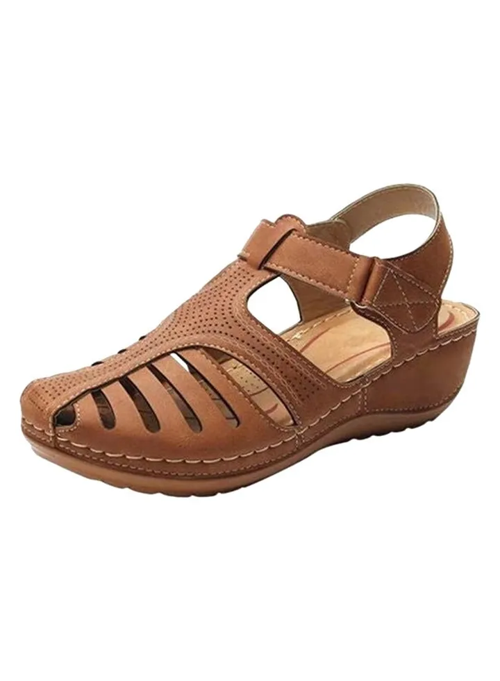 Retro Female Sandals Holes Shoes Brown