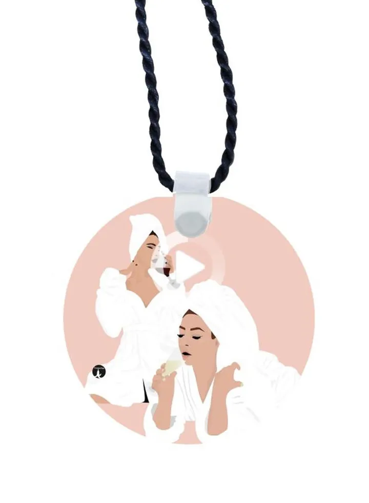 Women Printed Pendent Necklace