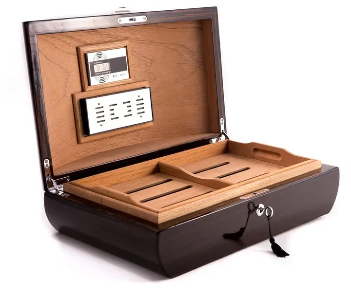Ebony Wood Cigar Humidor