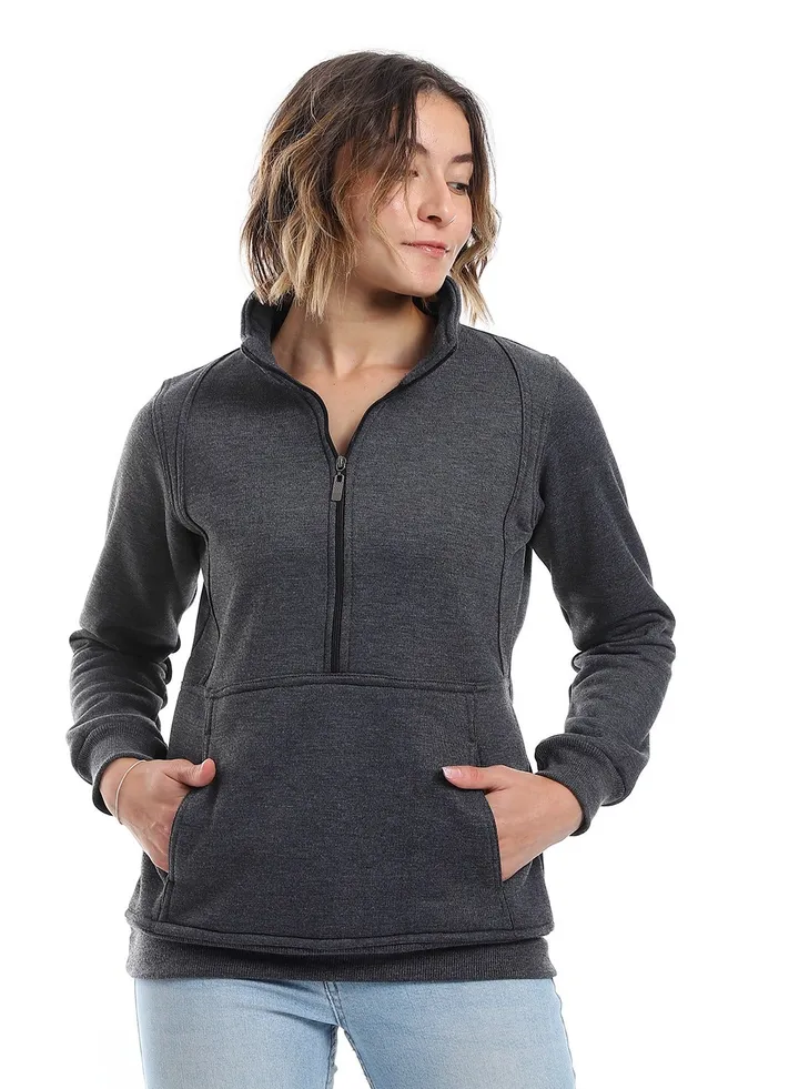 Women Closed Hoodie With Front Zipper