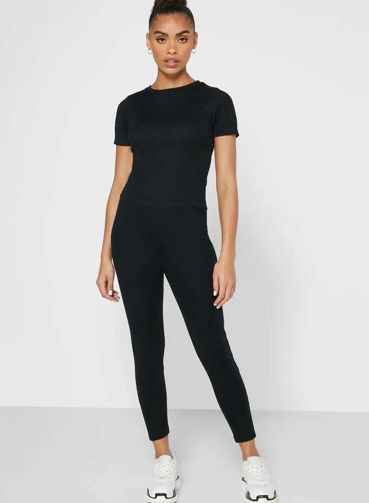Essential Ribbed Leggings