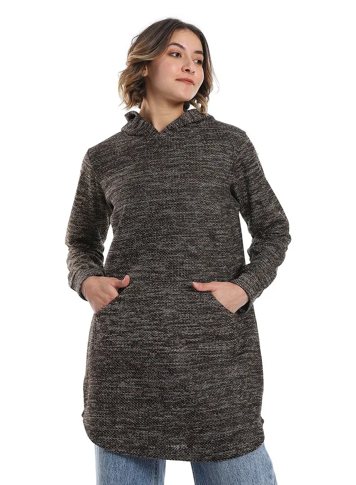 Women Closed Hoodie With Front Pocket