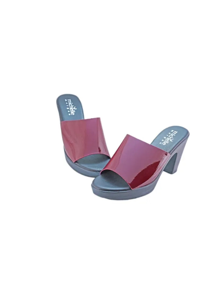 Casual Sandals Maroon