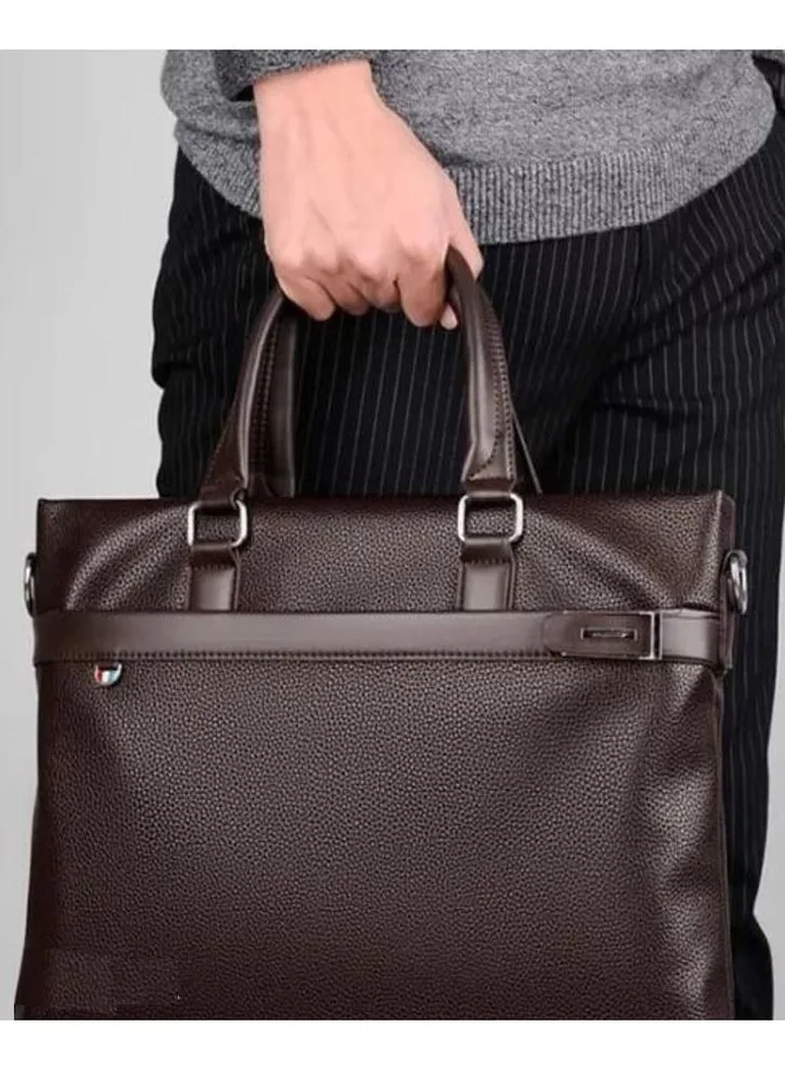 Luxurious brown leather bag