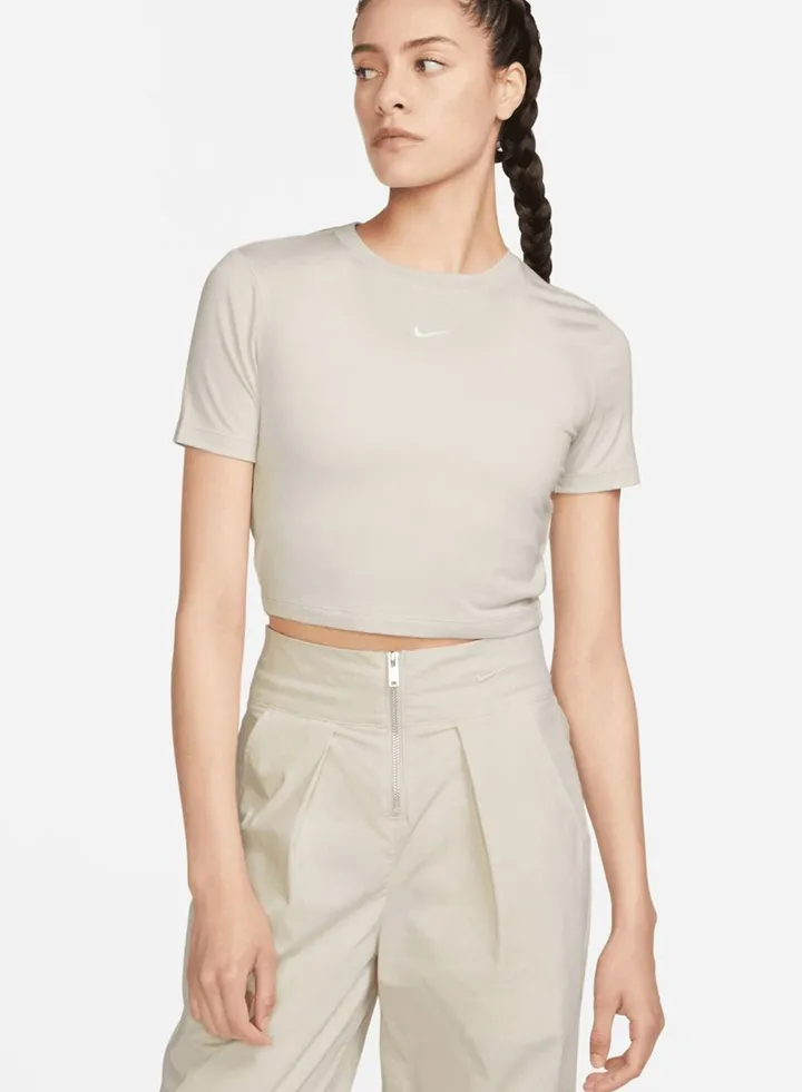 Essential Slim-Fit Crop T-Shirt