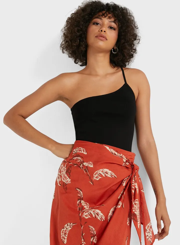Asymmetric Knitted Crop Top