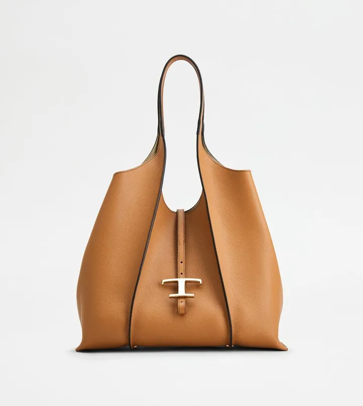 T Timeless Shopping Bag in Leather Medium