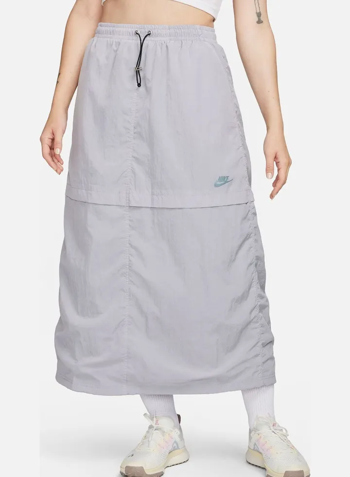 Essential Woven Skirt