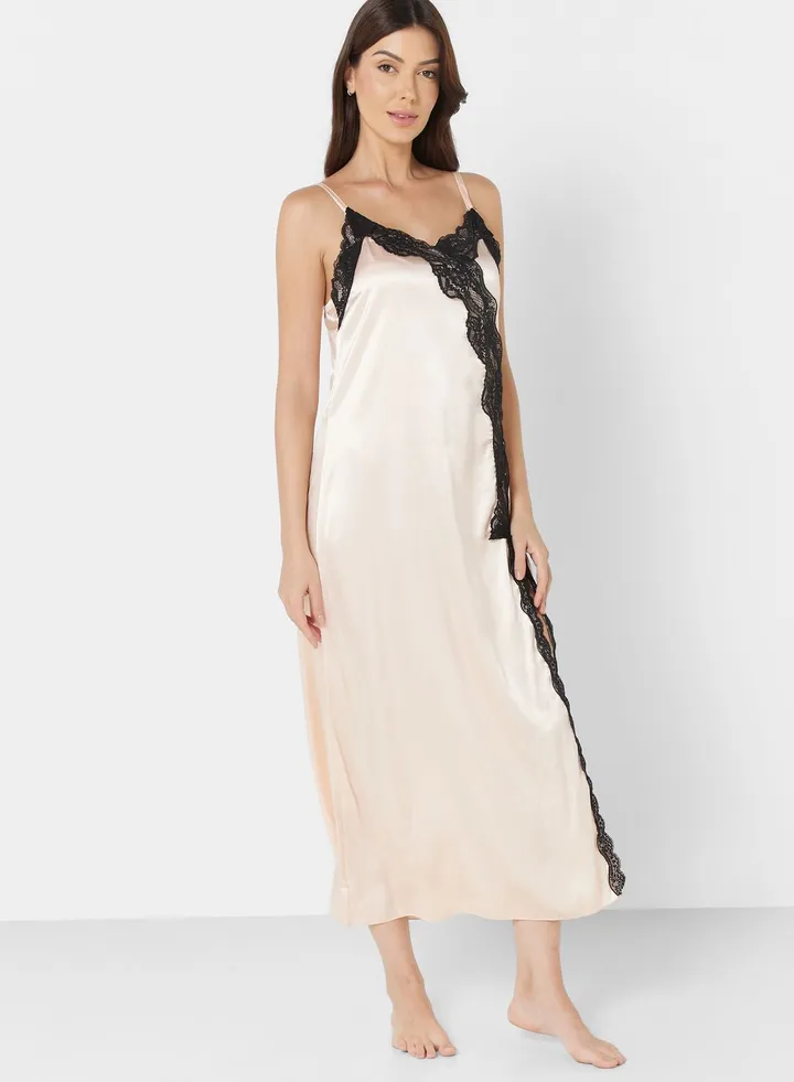 Contrast Lace Detail Nightdress