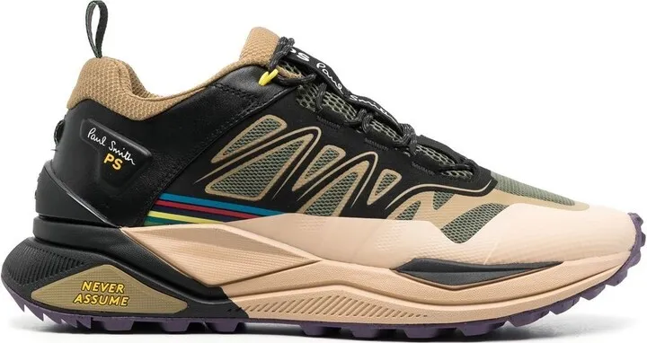 Colour-Block Panel Low-Top Sneakers
