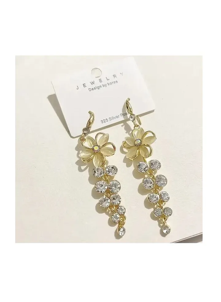 Earring made of stainless steel in gold