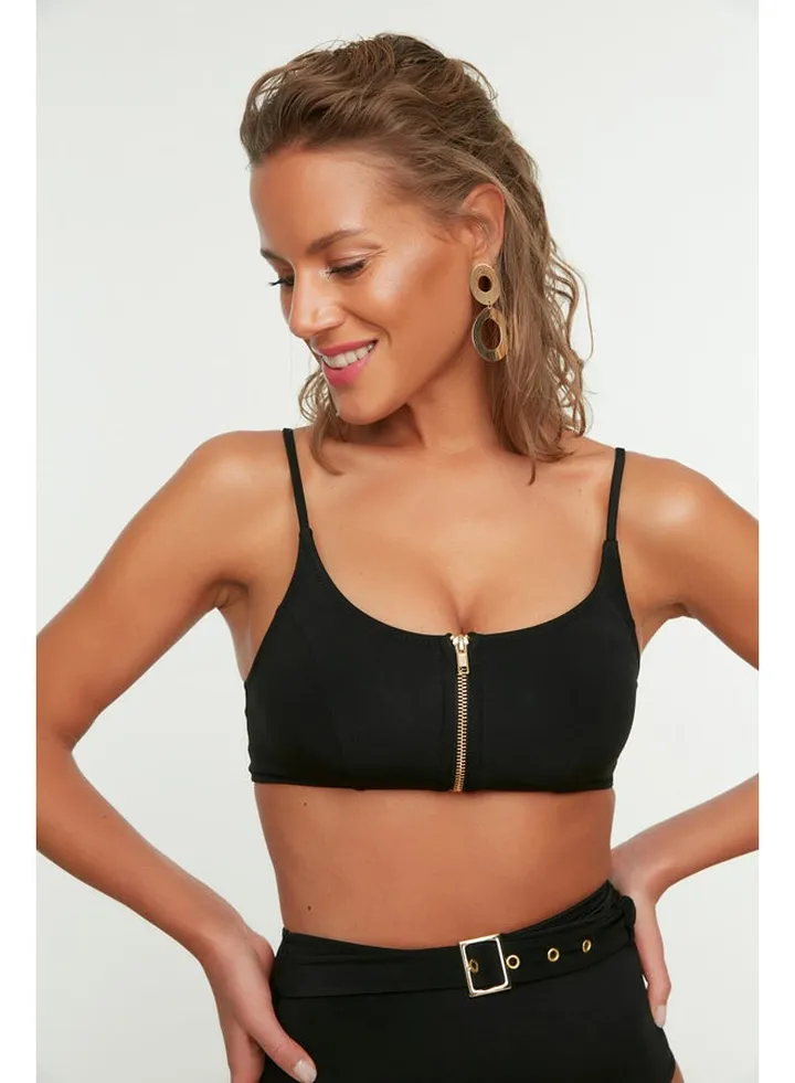 Black Bralet Zipper Bikini Top TBESS20BU0266