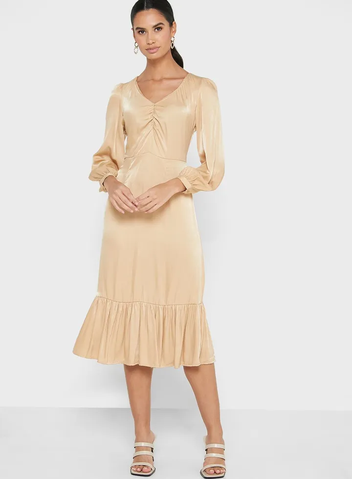 Ruffle Hem Detail Dress