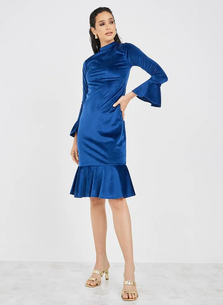 Velvet Bell Sleeve Bodycon Knee Length Dress