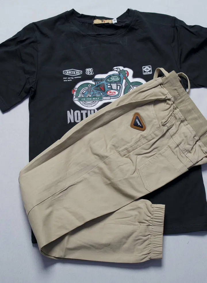 boy's clothing set Two piece