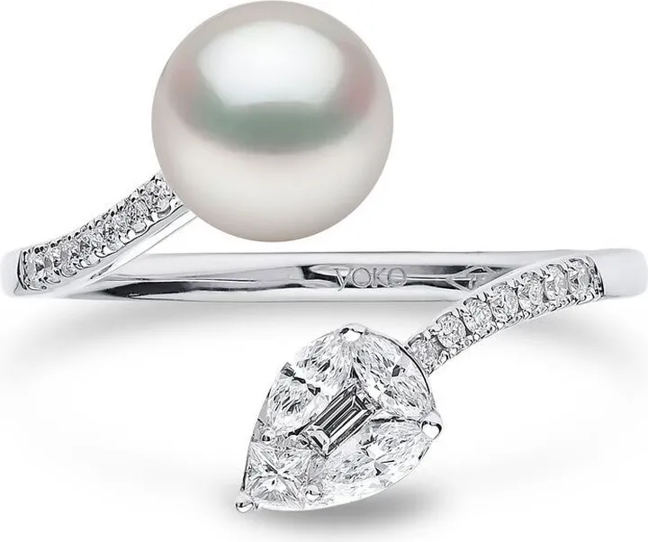 18kt white gold Starlight pearl and diamond ring