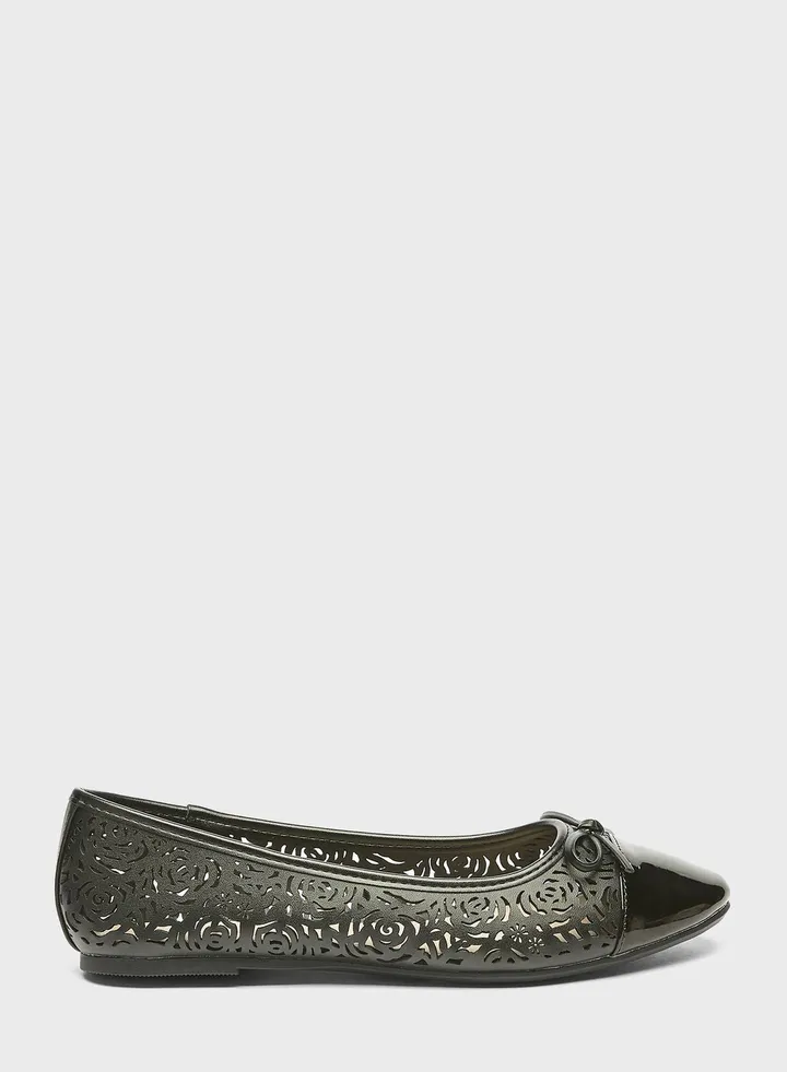 Casual Flat Ballerinas