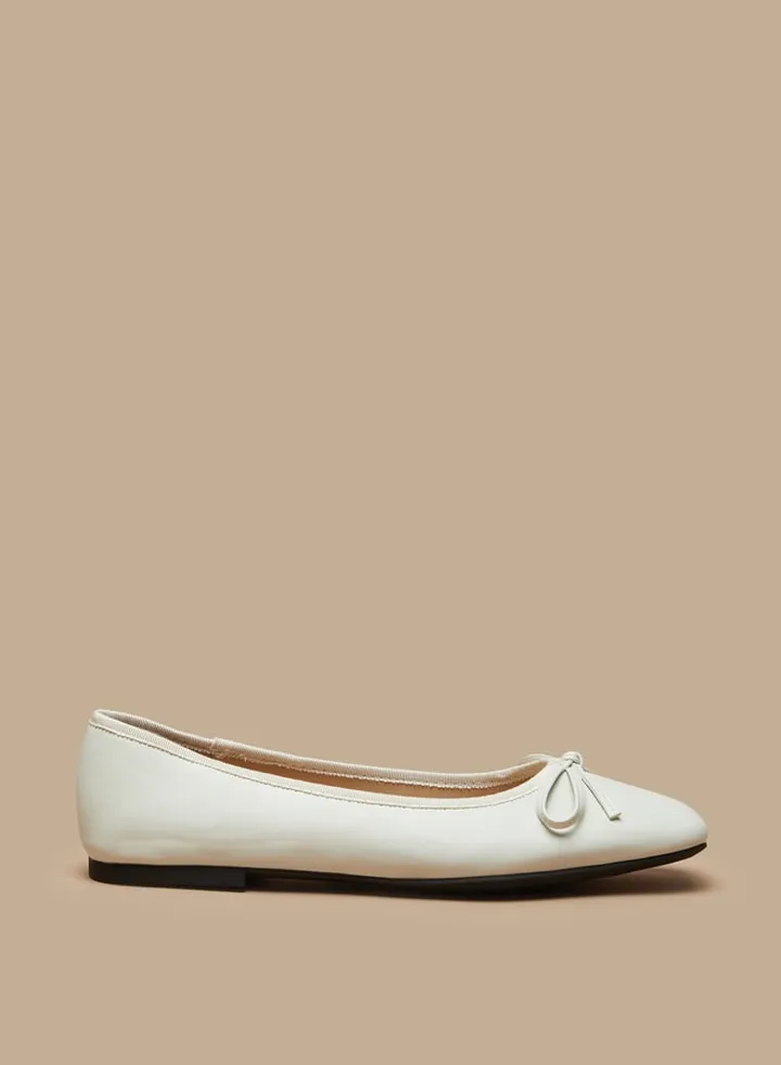Women Bow Accented Slip On Ballerina Shoes