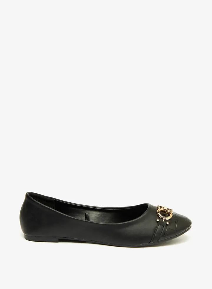 Womens Textured Slip-On Round Toe Ballerinas With Embellished Detail