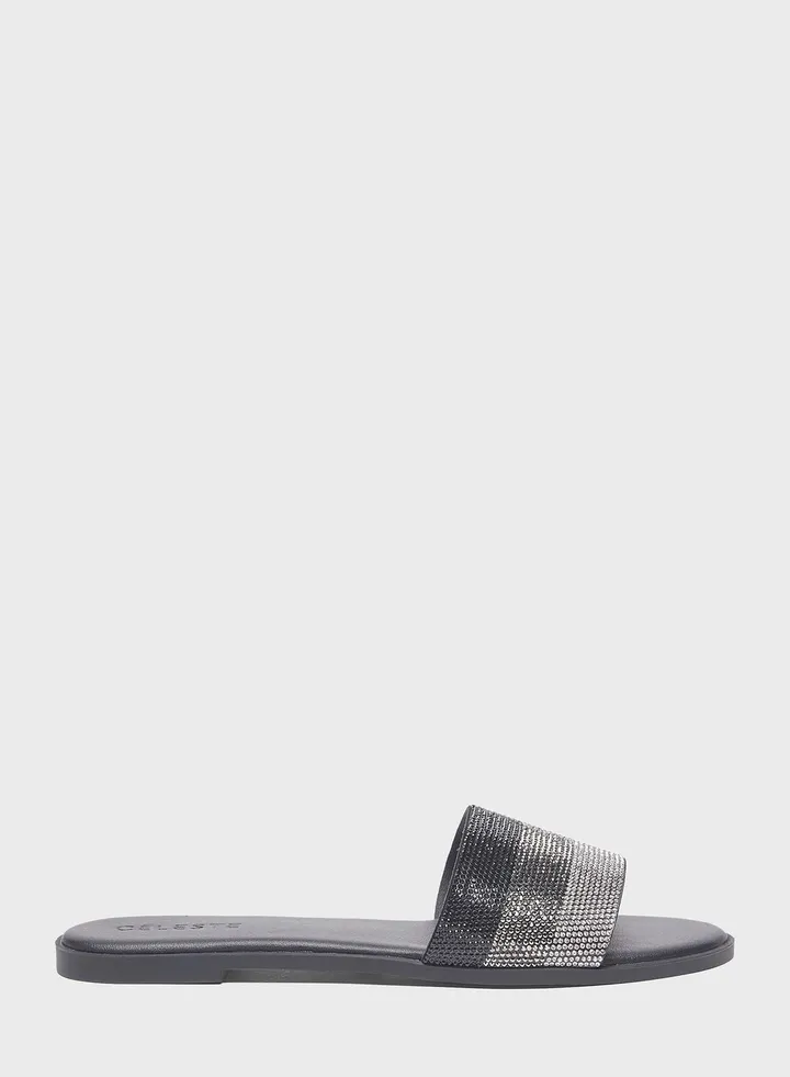 Classic Flat Sandal