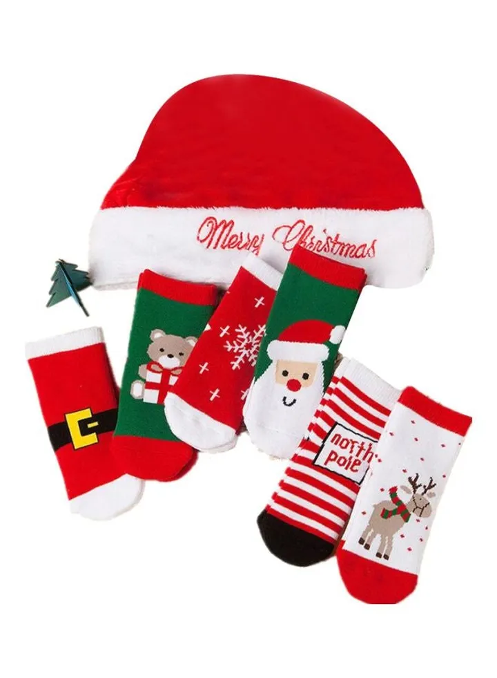 Pair Of 6 Christmas Themed Ankle Length Socks Red/Green/White