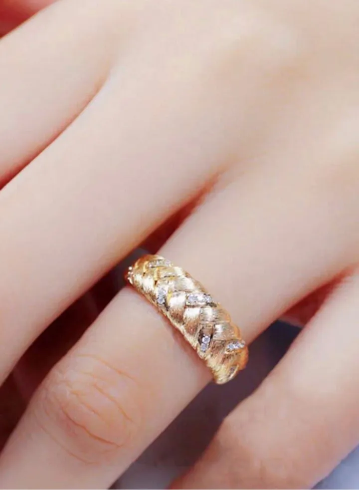 Elegant & High Quality Gold Plated Ring For Women Size 7