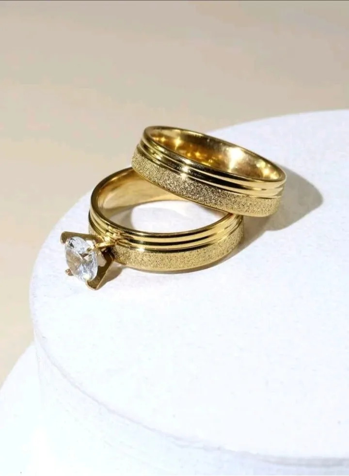 2pcs Of Stainless Steel Gold Plated Rings For Women Size 7