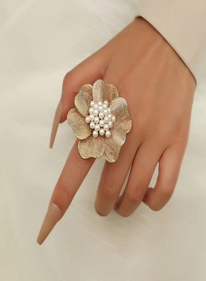 Fashion Adjustable Pearl Crystal Flower Statement Ring Rhinestone FloraL Engagement Wedding Bands Rings Luxury Jewelry for Women Girl Gift Gold Silver Plated