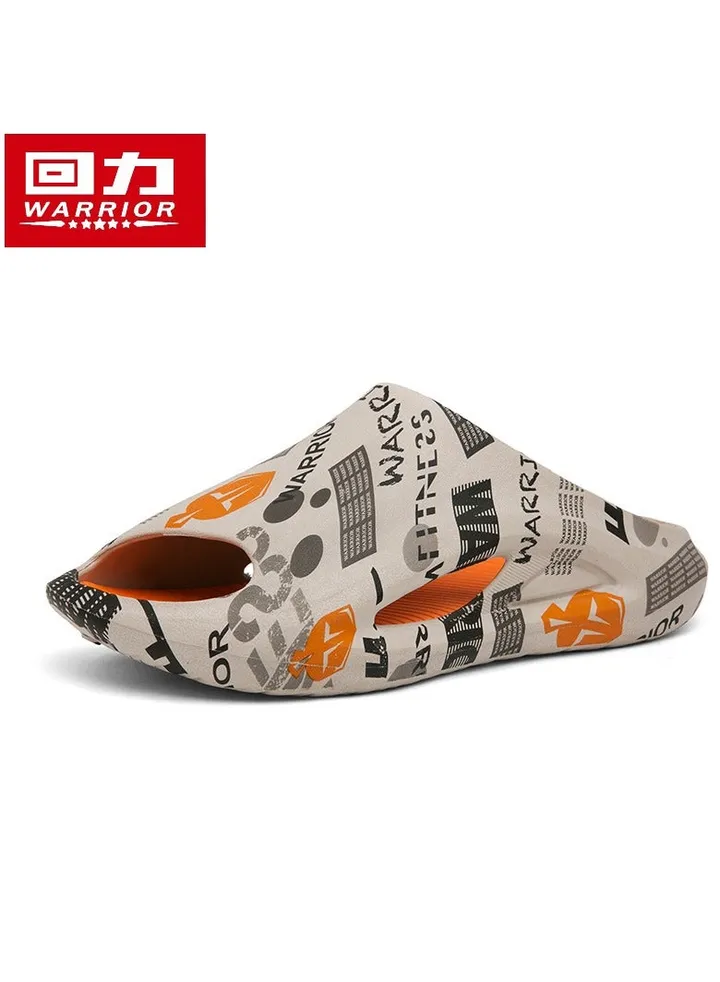 Wearing Thick Soled Silent Slippers Both Indoors And Outdoors
