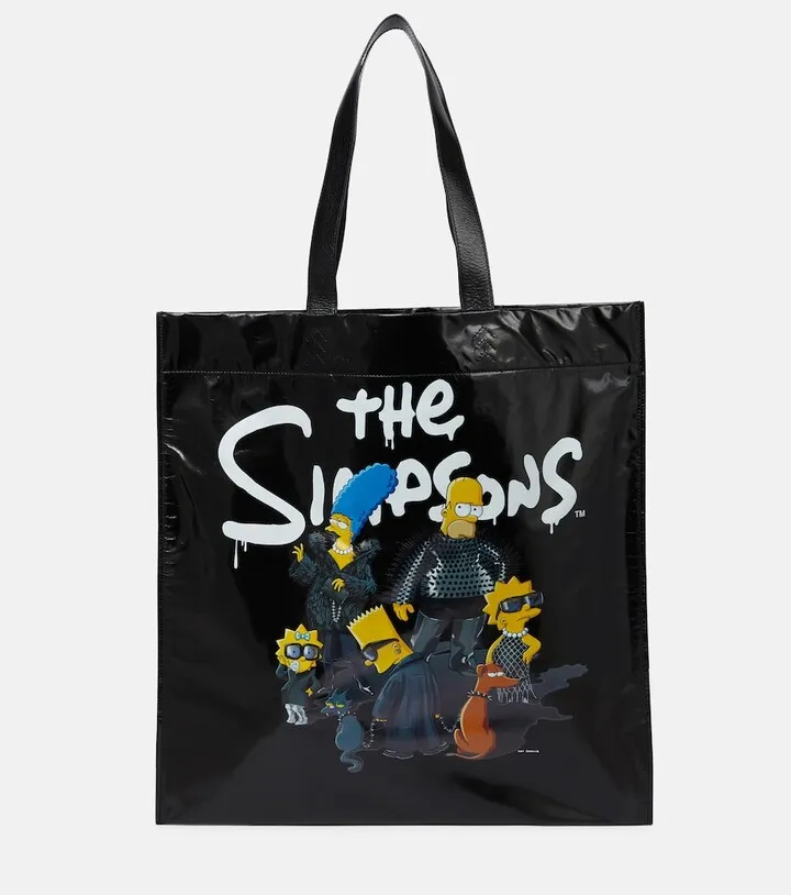 x The Simpsons TM & © 20th Television Medium leather tote