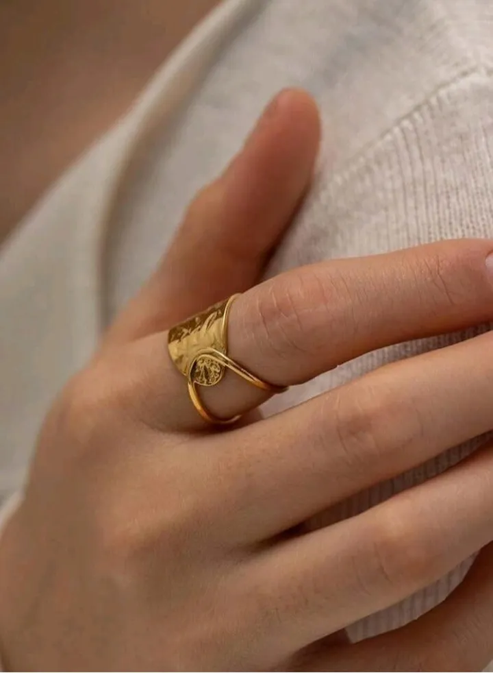 Trendy Stainless Steel Gold Plated Ring For Women One Size