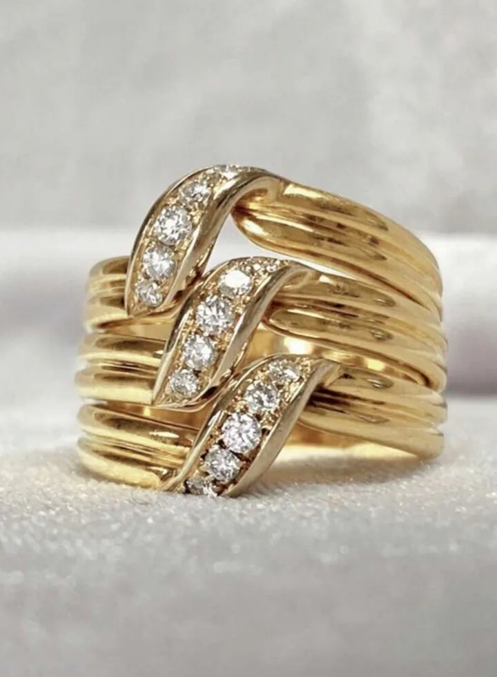 Elegant & High Quality Gold Plated Ring For Women Size 7