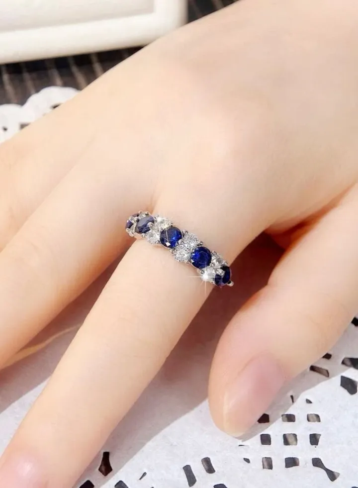925 Sterling Silver Cubic Zircon Ring Size 7