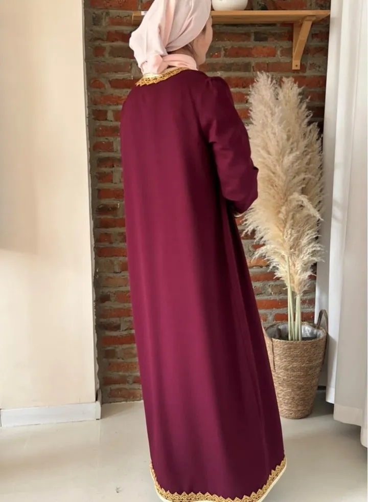 Women's Fashionable And Elegant Coat And Robe