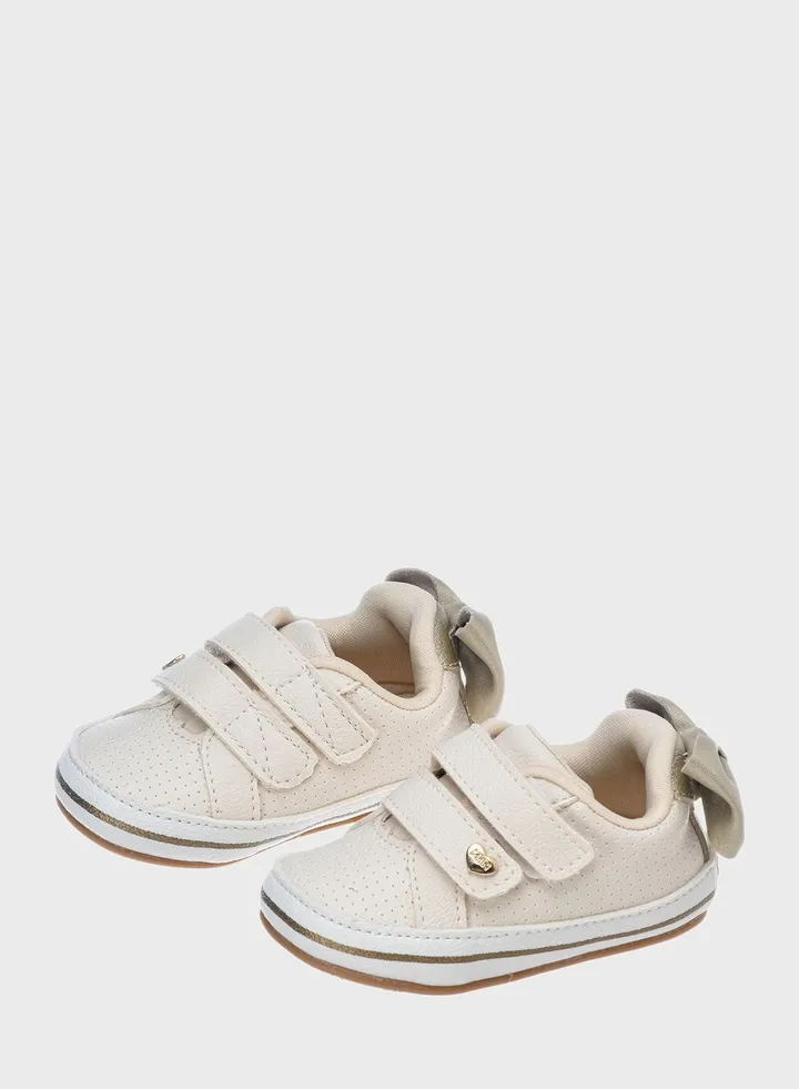 Kids Velcro Low Top Sneakers