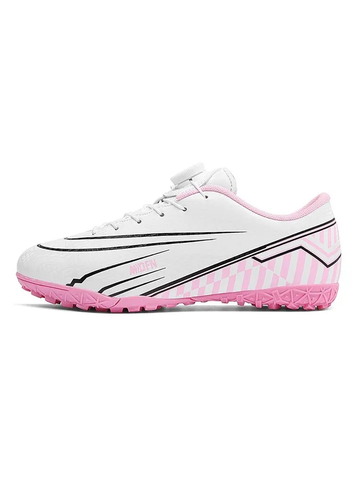 New Low Top Comfortable and Breathable Football Shoe