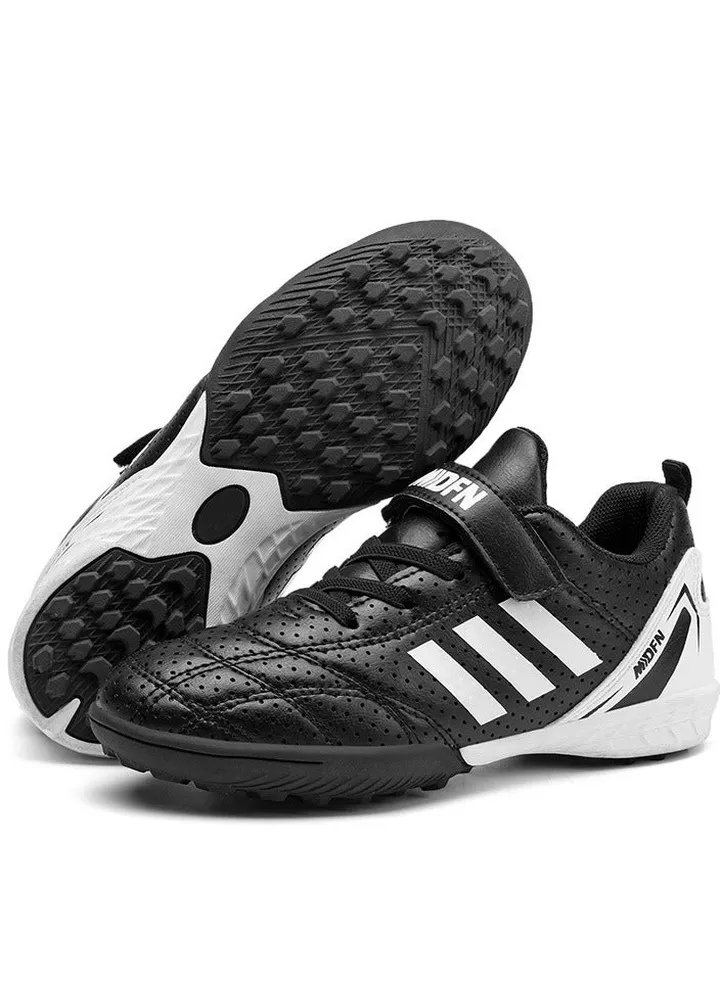 New LowTop Comfortable and Breathable Football Shoe