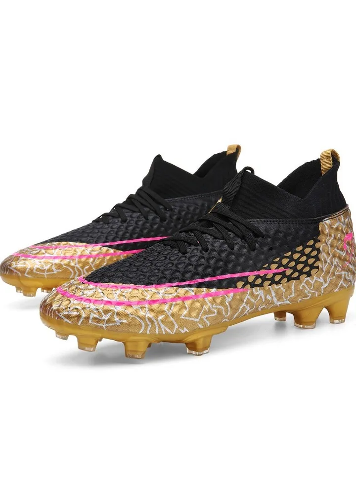 New Comfortable Men's And Women's Football Shoes