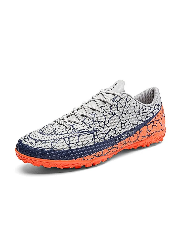 New Comfortable Football Shoes for Men And Women