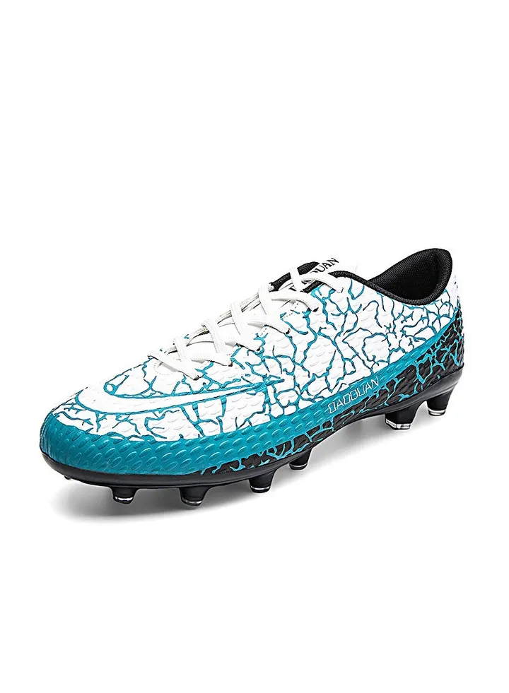 New Comfortable Football Shoes for Men And Women