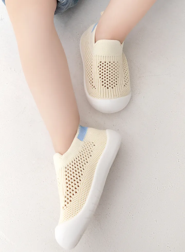 Trainers for Infant Toddler Boys Girls Shoes Breathable Mesh Soft Sole Lightweight Safer Non-Slip Toddler Sneakers Baby First Walking Shoes 6 - 36 Months