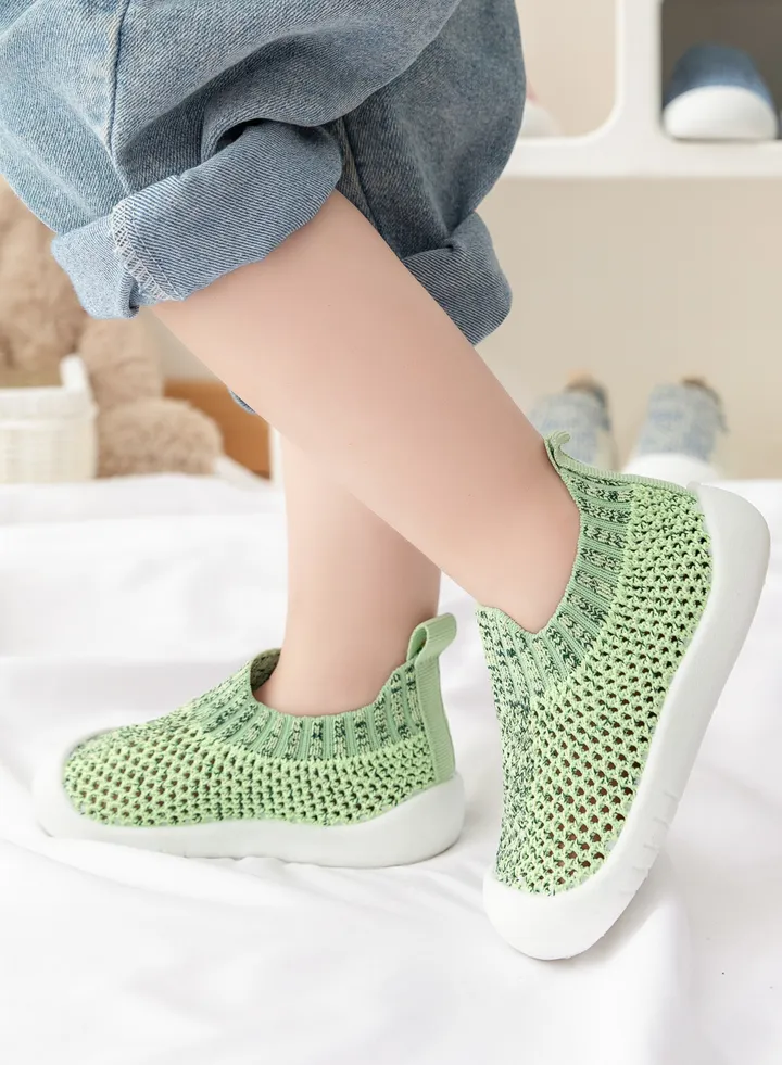 Trainers for Infant Toddler Boys Girls Shoes Breathable Mesh Soft Sole Lightweight Safer Non-Slip Toddler Sneakers Baby First Walking Shoes 6 - 36 Months