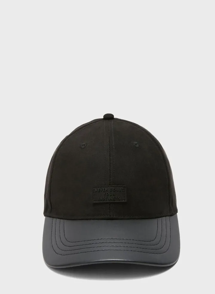 Slogan Curved Peek Cap