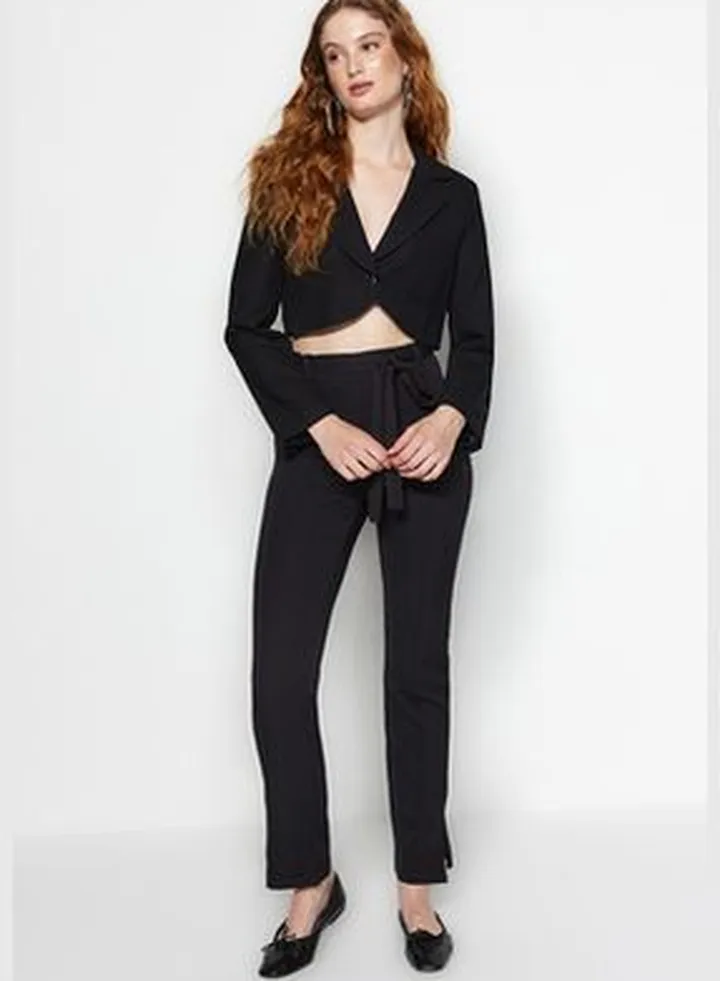 Black Crop Lined Woven Blazer Jacket TWOAW24BC00063