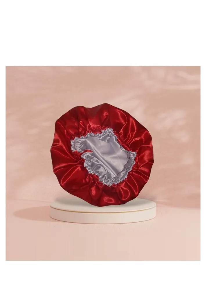 Distinctive satin bonnet