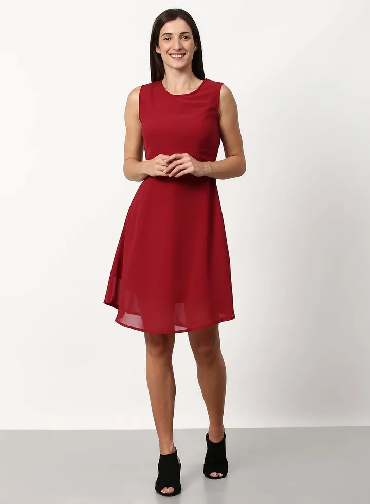 Regular Fit Casual Dress Maroon