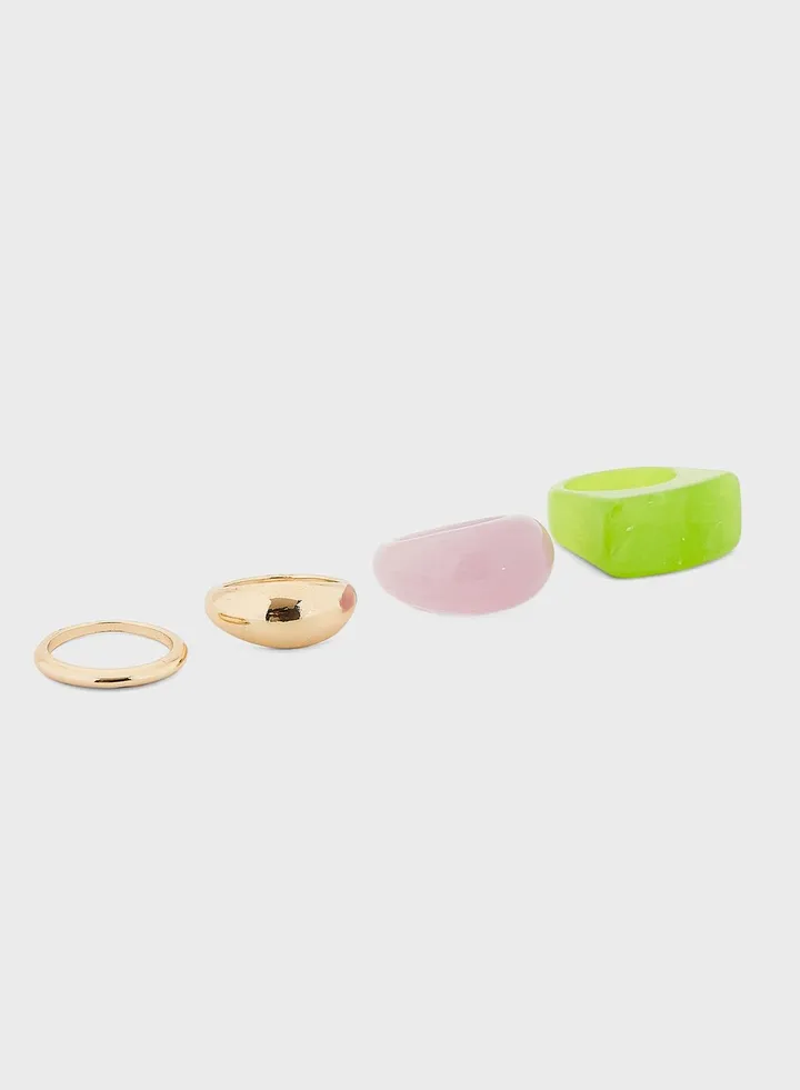 Plastic Rings Set