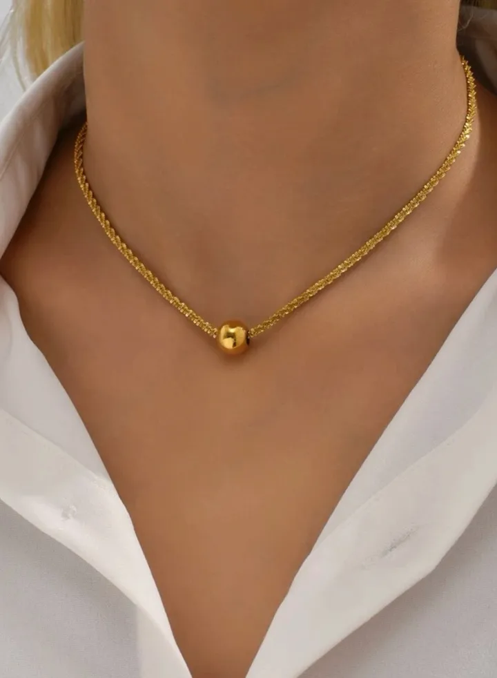 Elegant Gold Plated Sparkling Necklace For Women