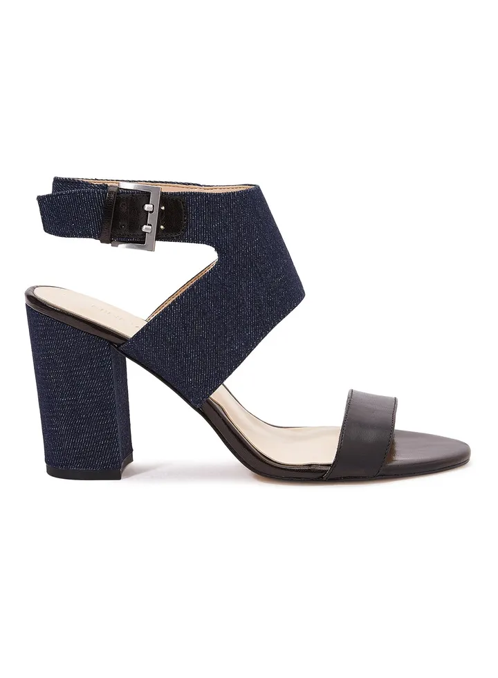 Brynlee Sandals Blue